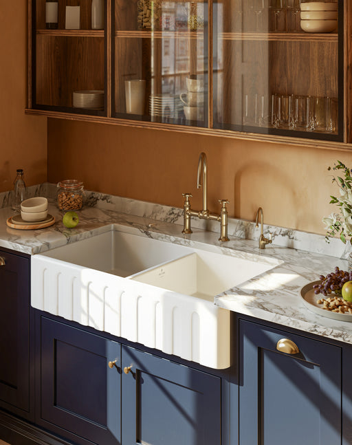 Trawden 39" Double Bowl Fireclay Sink in White, Fluted Apron Front